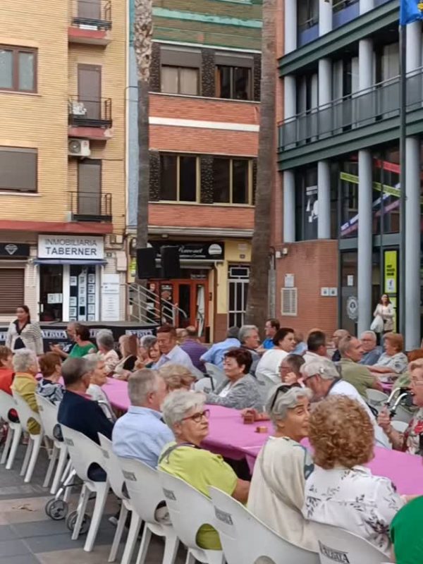 462076579_913769713991340_5138091326886969845_n